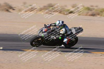 media/Dec-10-2023-SoCal Trackdays (Sun) [[0ce70f5433]]/Turn 9 Inside Set 2 (1115am)/